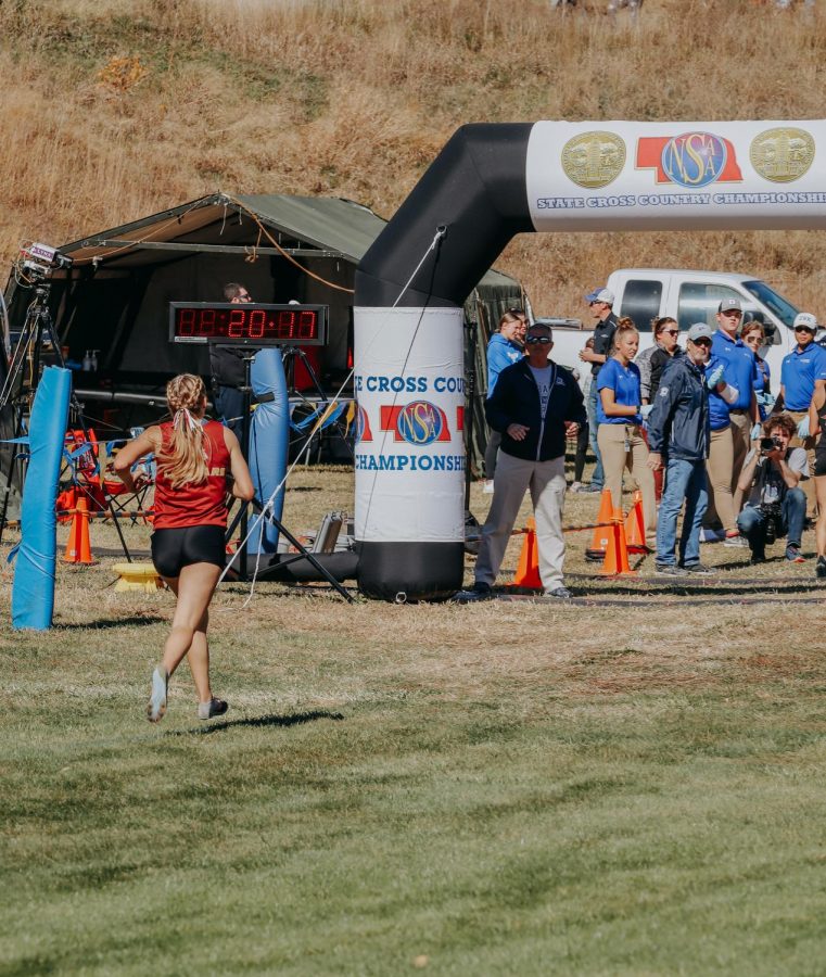 Danie P. approaching the finish line in her 5th place finish.
