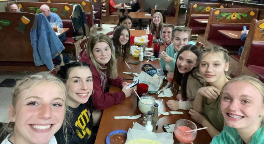 The+2022-2023+dance+team+enjoys+a+post-tryout+dinner.